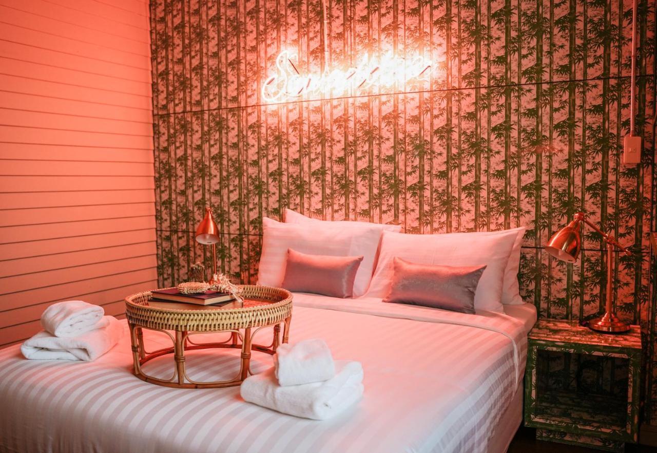 Azure Hostel Бангкок Экстерьер фото