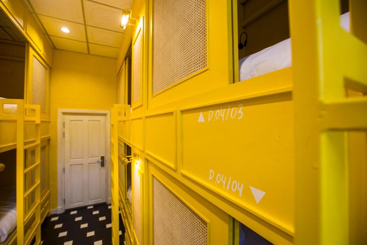 Azure Hostel Бангкок Экстерьер фото