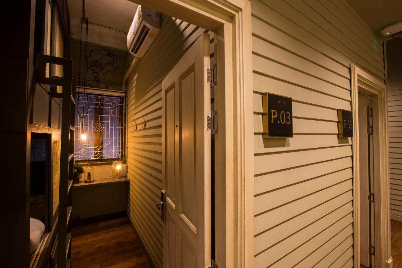 Azure Hostel Бангкок Экстерьер фото